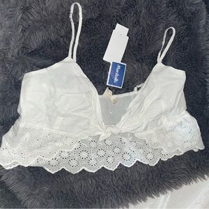 Roxy white tank top tie in the front